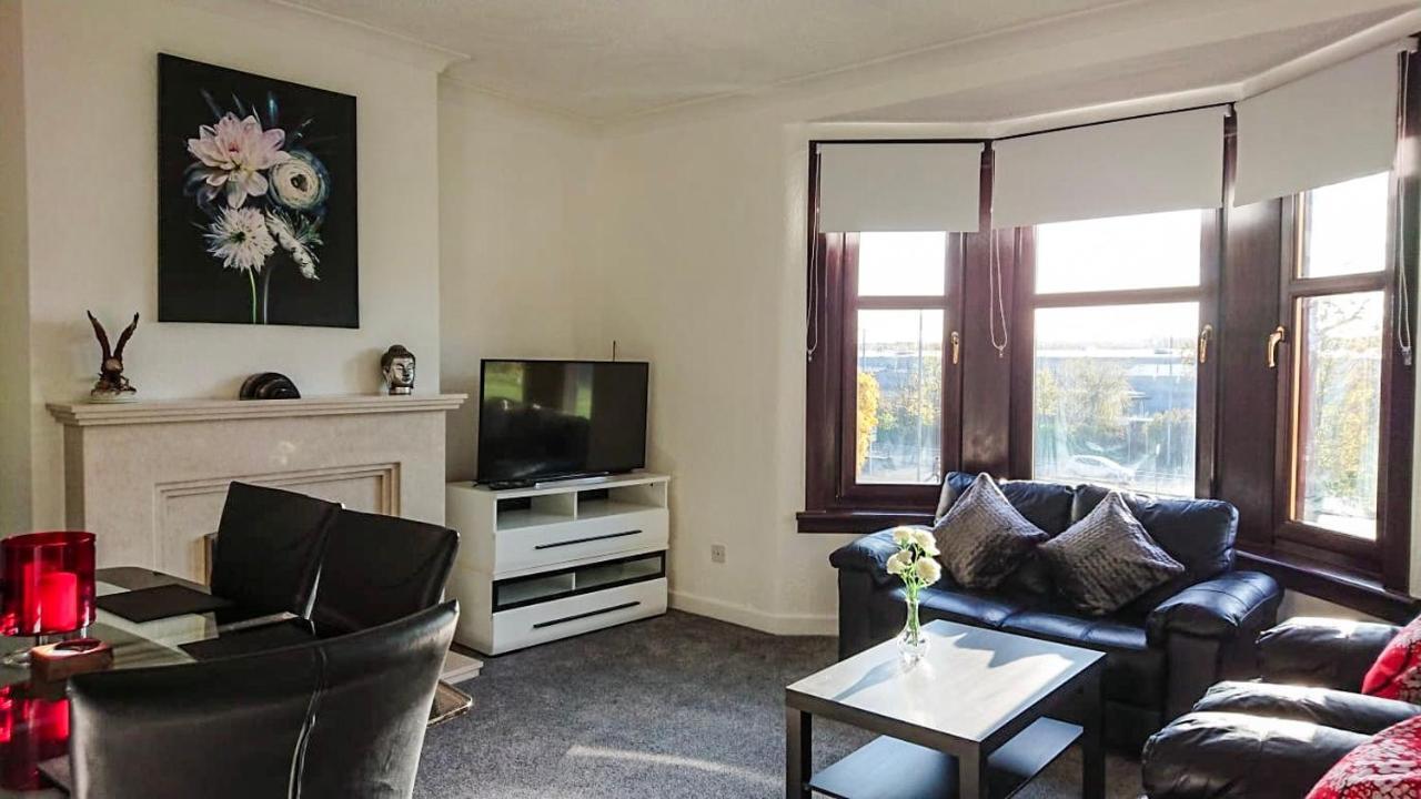 Carnock Road Apartment - Silverburn Shopping Centre Glasgow Zewnętrze zdjęcie