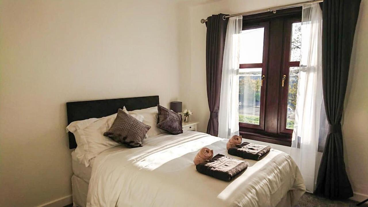 Carnock Road Apartment - Silverburn Shopping Centre Glasgow Zewnętrze zdjęcie
