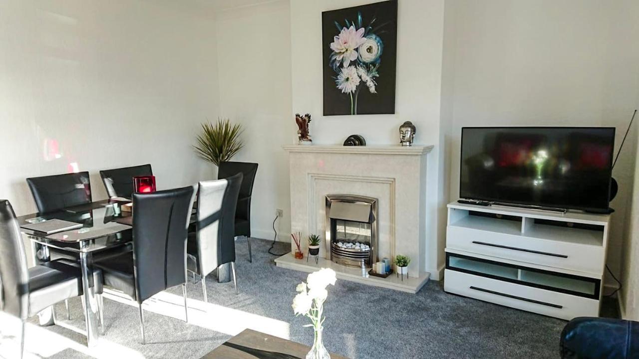 Carnock Road Apartment - Silverburn Shopping Centre Glasgow Zewnętrze zdjęcie