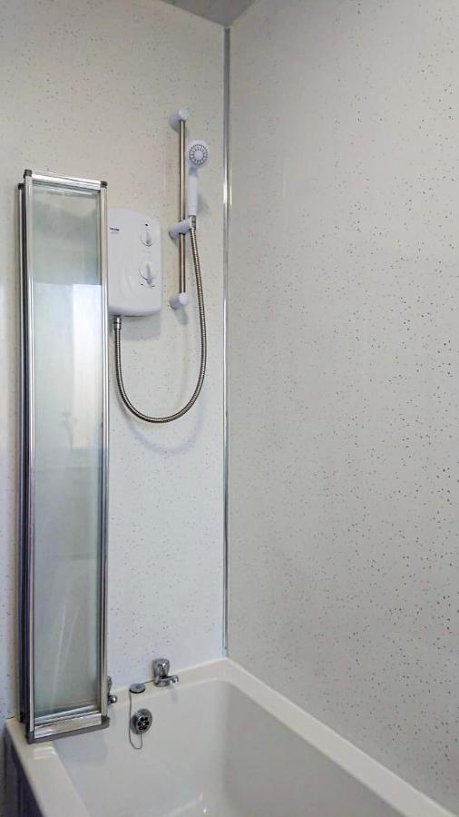 Carnock Road Apartment - Silverburn Shopping Centre Glasgow Zewnętrze zdjęcie