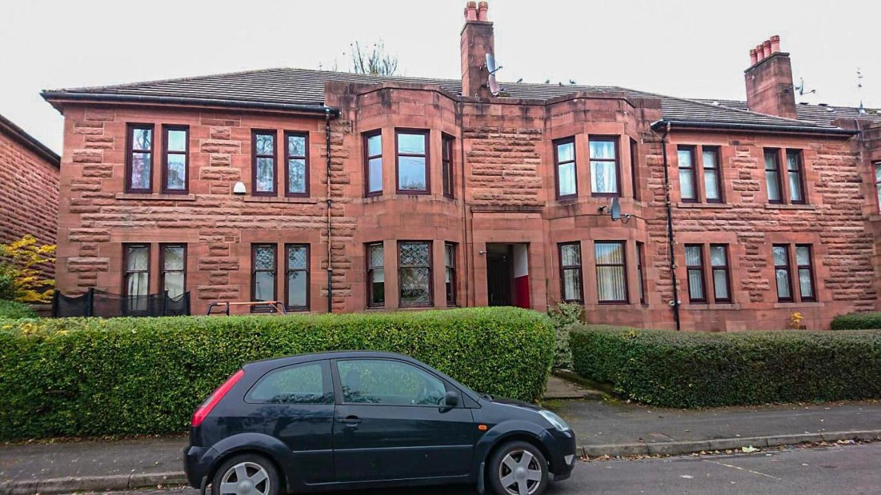 Carnock Road Apartment - Silverburn Shopping Centre Glasgow Zewnętrze zdjęcie